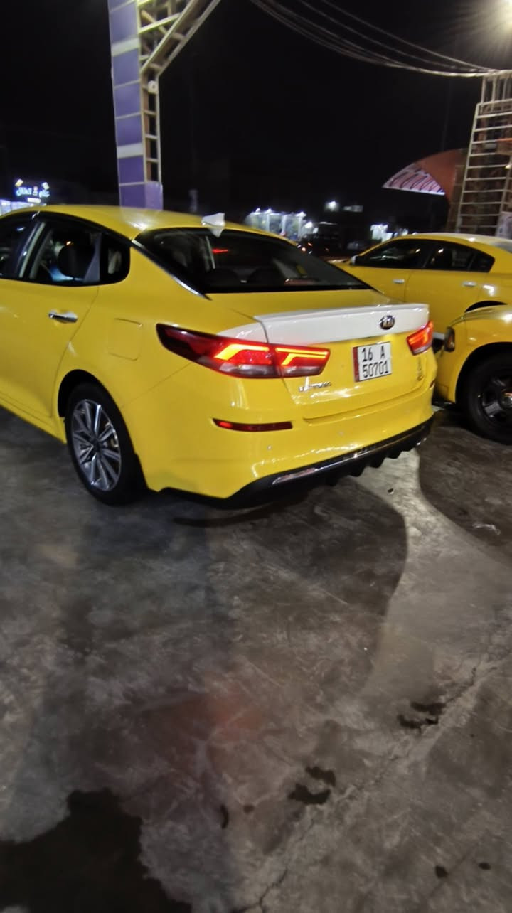 السلام عليكم كي 5 موديل 2020 كفاله عامه خطين مواصفات فول عدا البصمه والفتحه تحديد مسار رادار حساس  هند ابريك بصمه  سياره حلوه ومعروفه  خطين غاز بانزين  بيه تانكي 100 لتر غاز جاهزه من الدعاميه للدعاميه  ويل اصلي خليجي السعر 215 قفل يعجبك السعر اهلا وسهلا ما يعجبك اخوي وتاج راسي  الاستفسار ***********
