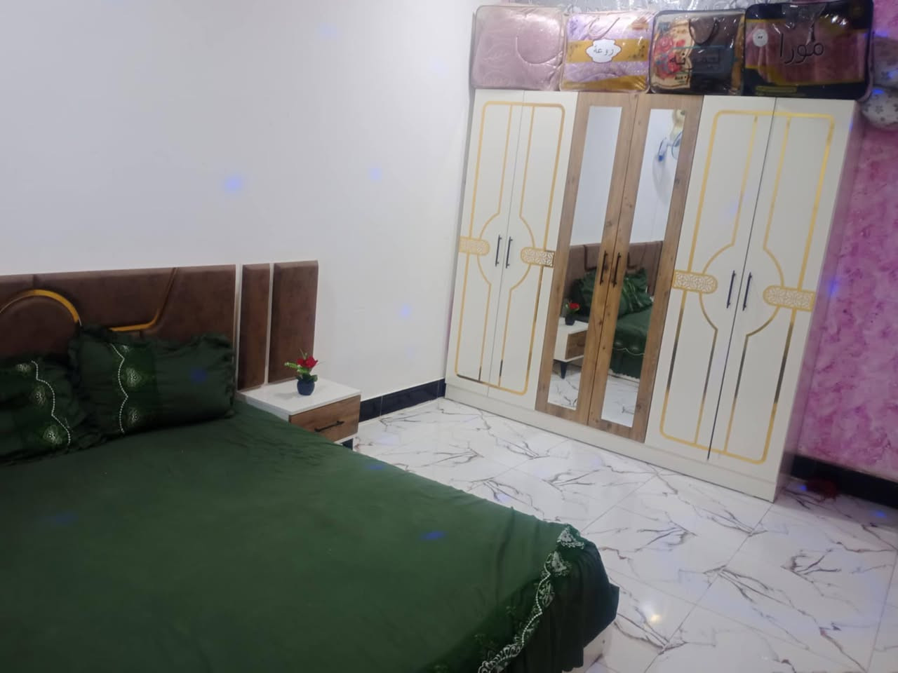 سلام عليكم غرفه تركيه للبيع جديده استخدام شهرين فقط ***********
