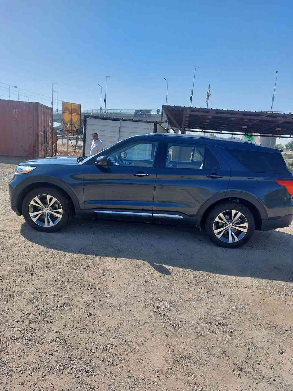 فورد اكسبلور بلاتينيوم موديل 2023محرك ٦سلندر 3000 سيسي اعلى فئه الحادث سرقة معظم اجزائه اني مستورده  ومبدل اجزائه المسروقه بالإمارات ومرقمه بأسمي ميسان السياره زيرو ماشيه 15الف ميل 
واحد عل  واحد ابيع بأقل من سعر موديله ونظافته 240قفل غير قابل للنقاش 0ت*********** صور السرقات بالمنشور مكانه ميسان حي الربيع  لاتخبر ودكلي كله مسروقه اني بأيدي مبدل كل اجزائه السياره (تحفه )
