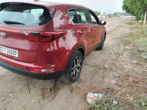 سبورتج ٢٠١٧رقم بغداد وارد أمريكي حادث فقط جنطه بدون دواخل صبغ فقط جنطه  كير مكينه صدر خلفي أمامي زين بيع أو مراوس السعر ١٤٣وبيهه حك جيتك العنوان بغداد الكرخ حي الجهاد***********
