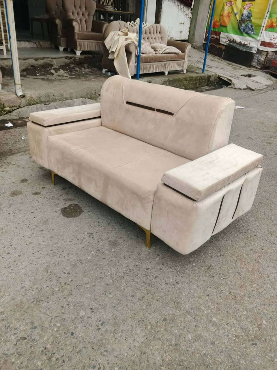 ديوان تفصال بلؤك اسؤد 325


**إذا كنت صاحب هذا الإعلان وتريد حذفه لأي سبب، رجاءا أرسل رسالة إلى الدعم الفني**