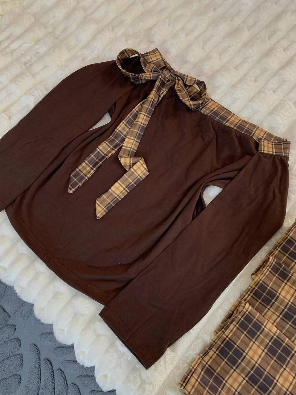 تراك كاروهات بني بهاري صيفي موديله نازل عن الكتف القياس فري سايز يلبس من وزن 45-75
السعر 17


**إذا كنت صاحب هذا الإعلان وتريد حذفه لأي سبب، رجاءا أرسل رسالة إلى الدعم الفني**