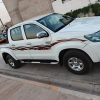 هايلوكس • ٢٠١٢ • اوتوماتيك