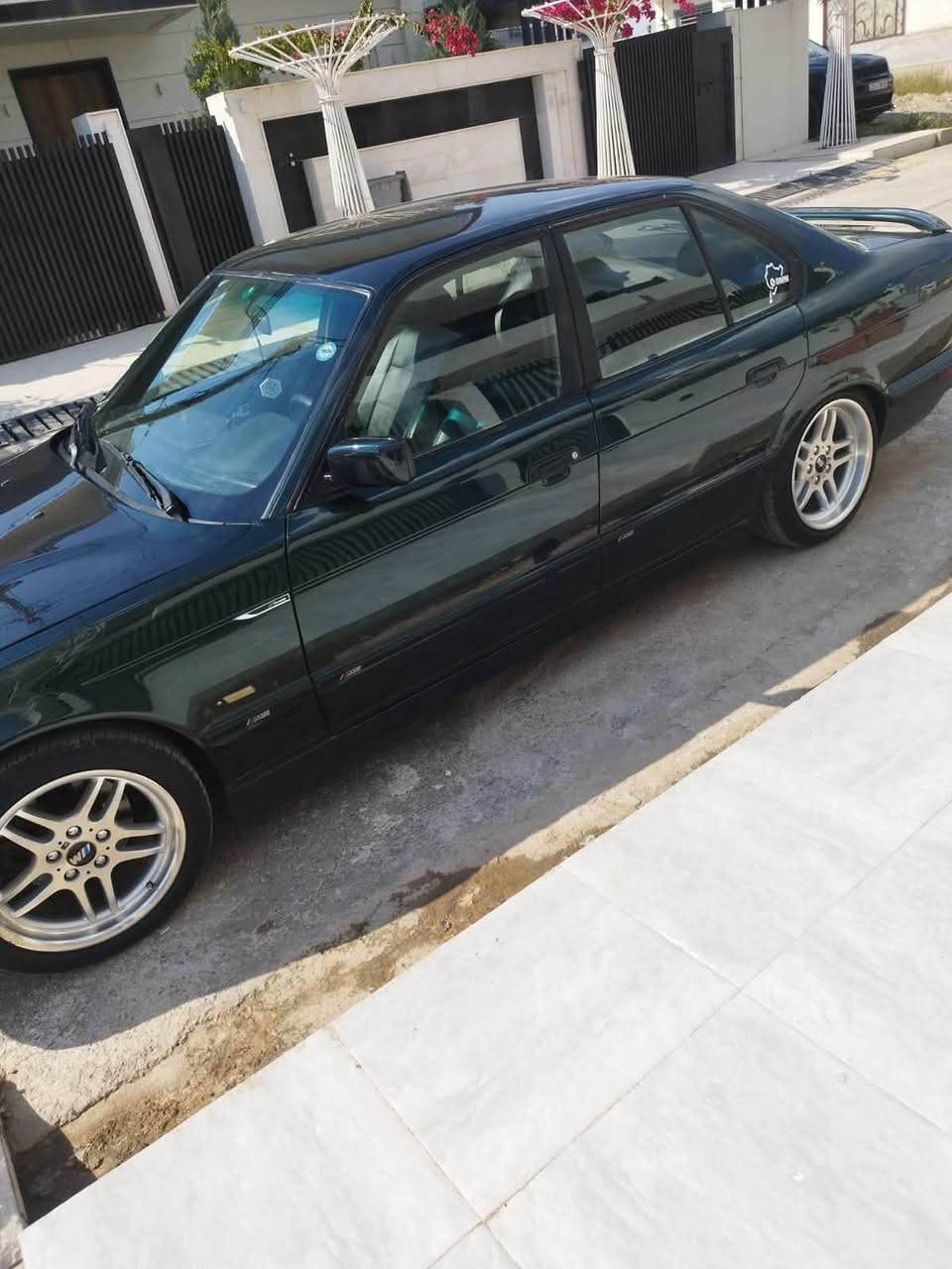 سلام عليكم اخواني العزاء.   سياره bmw. سياره اصل 525 اوتماتيك موديل94اصل وفصل وارد يابان.  تبريد 🥶ثلجج منضومه جديده. منضومه زنون شمسي وكاله   حداديه خلفي امامي.  جديد خير من الله الله شاهد سياره متعوب عليهه مال جناي   رقم اربيل سنويه جديد   مكان السياره دياله بعقوبه موشراي لتعبنه ***********.       السعر.     73وبيهه مجال.      سياره. حلوه احله منل صور الي شراي يجي يشوف بعيونه كل قطعه بسياره انطيهه بشرط
