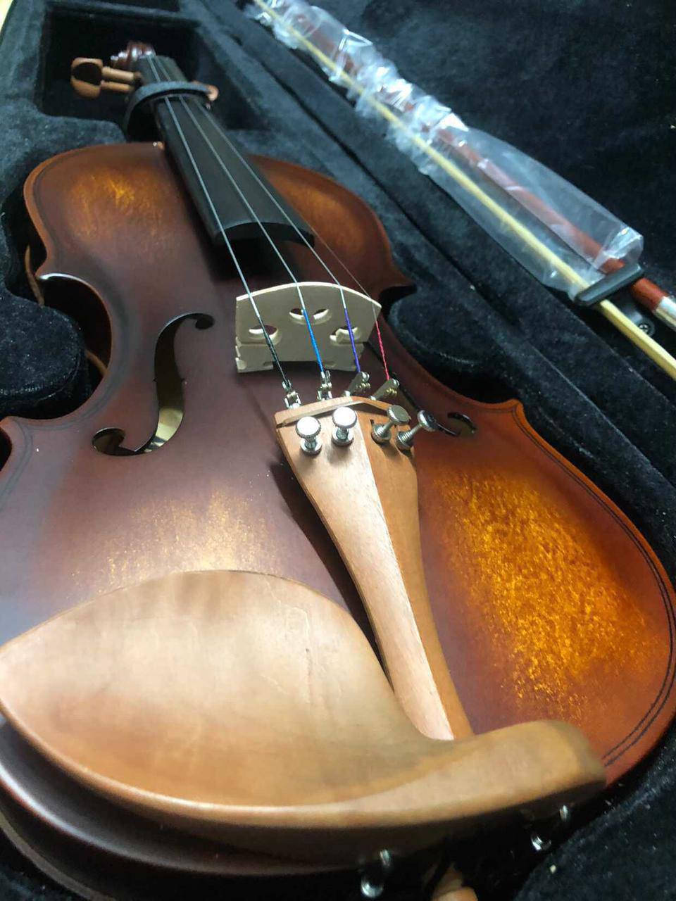 عروض المميزه جدا 🔥
عندنا كل الآلات الموسيقية 
🥁الطبلات المصريه الغنيه عن التعريف 
 🎻 كمان ايطالي 
🎻 كمان كوري 
🎻كمان الماني 

اعواد مميزه ✨

الآلات نفخ /كلارينيت وناي تركي 

كيتارات ممتازه بأنواع متعدده

بزق عربي وتركي 

هرمونيكا

للاستفسار عن السعر بالخاص ماسنجر 

متوفر توصيل لجميع محافظات العراق 🇮🇶


**إذا كنت صاحب هذا الإعلان وتريد حذفه لأي سبب، رجاءا أرسل رسالة إلى الدعم الفني**