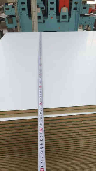 📌 بورد خشب وجهين ميلامين – مقاوم للرطوبة (مقاس 122×240 سماكة 18 ملم)

🔹 المقاس: 122 سم × 240 سم
🔹 السماكة: 18 ملم
🔹 النوع: بورد خشب وجهين ميلامين
🔹 درجة تحمل عالية – مقاوم للرطوبة
🔹 مثالي لـ المطابخ، الحمامات، والأماكن الرطبة
🔹 سطح ناعم، متين، مقاوم للخدش
🔹 جاهز للقص والاستخدام فورًا

✨ خيار مثالي للنجارين والمصممين
✨ جودة ممتازة وثبات في اللون

📦 التوصيل متوفر
وتساب 
***********
***********

📍 من شركة الراقي لبيع مستلزمات النجارة
