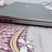 اتش بي • ٨ جيجا • كرت شاشة خارجي