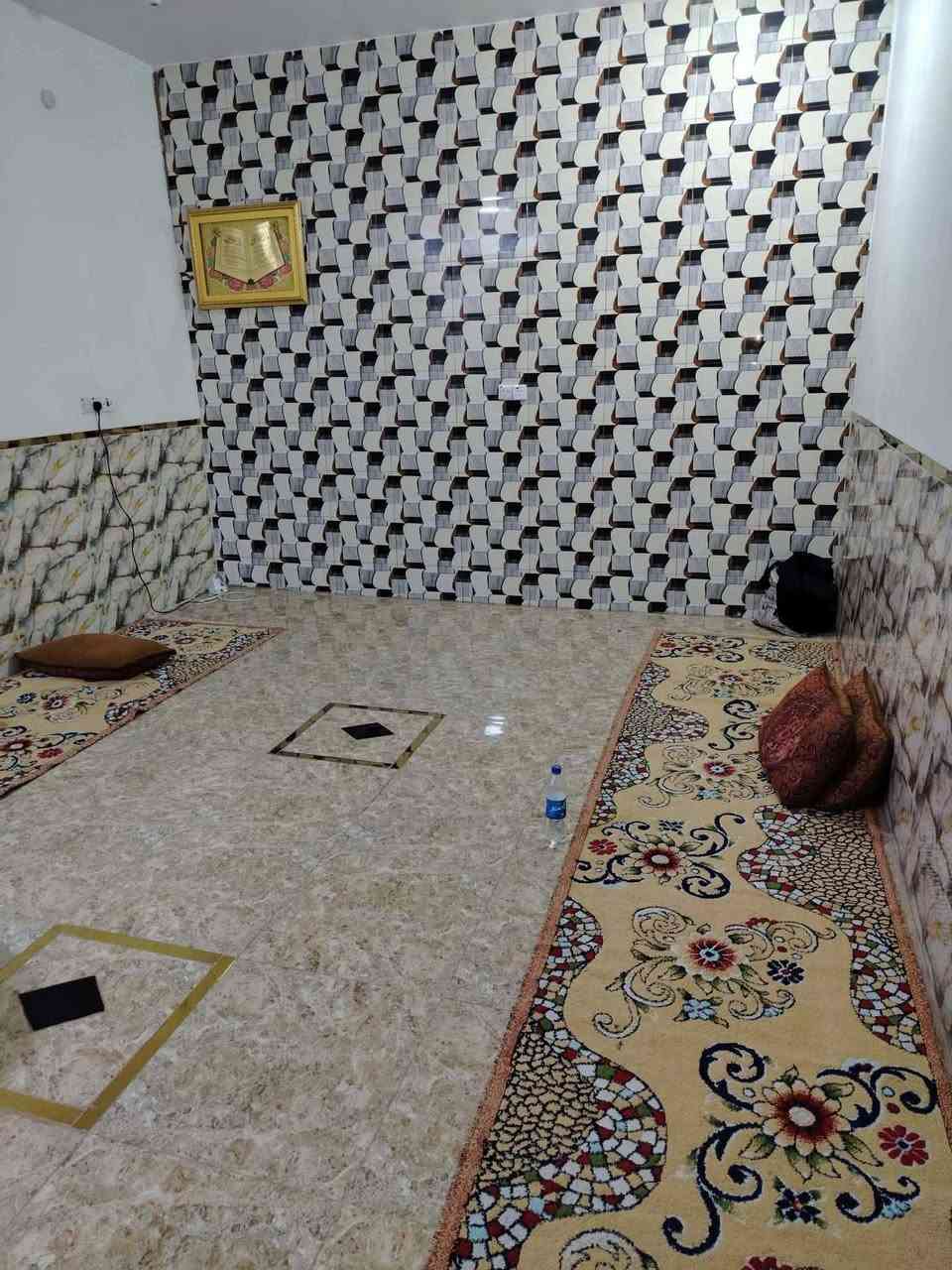 بيت للبيع حي الجامعة قرب مجمع فدك طابقين الطابق الثاني نقص فقط تشطيب للاستفسار اتصل ‏‪***********‬‏
