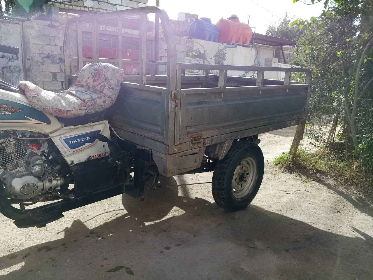 سلام عليكم شباب عدي ستوته البيع وراق محتركه السعر 900وبيه مجال قليل


**إذا كنت صاحب هذا الإعلان وتريد حذفه لأي سبب، رجاءا أرسل رسالة إلى الدعم الفني**