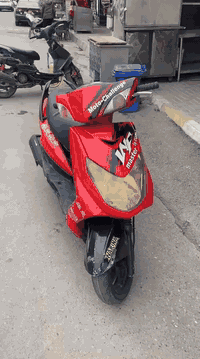 سلام عليكم هاي دراجه سكنس فحل الدراجه كابريتار بس الكابريتار تكطع بس هاي بيها الدراجه59 المكان زيونه السعر خاص وهاذه رقمي بي واتساب***********
