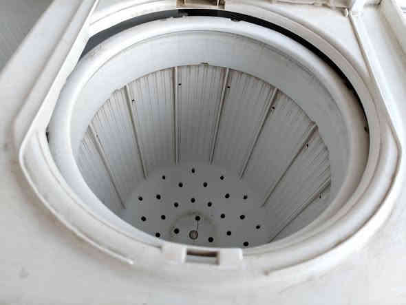 غساله باله هيتاشي الأصلي سعره 80 تغسل وجفف بطانيه حجمه كبير ***********
