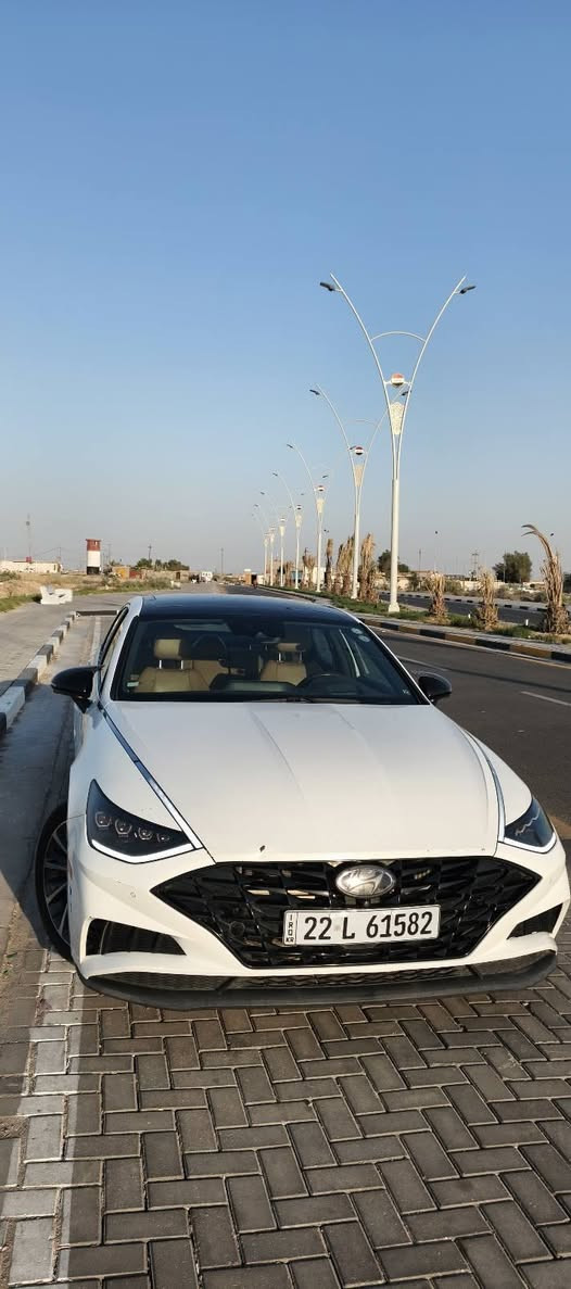 سوناتا وارد امريكي 2020 فول مواصفات لمتد 
*انارة ترحيبيه 
*تشغيل عن بعد
*تحريك بالريموت
*شحن لاسلكي
*اوتو هولد
*هاند بريك بصمه
*توقف ذكي
*رادار
* شفتات ستيرن
*كشنات تدفئة وتبريد
* ستيرن هيتر
*داتا شو عرض السرعه على الزجاج الامامي
*فتح صندوق ذكي يفتح عند الاقتراب
* قيادة اليه
*تثبيت المسار 
*5كامرات 360 درجه
*سقف بانوراما 
*انارة داخليه محيطه 64 لون تتغير من شاشه السيارة 
بيها بعد مواصفات 
*********** البصرة, العراق

