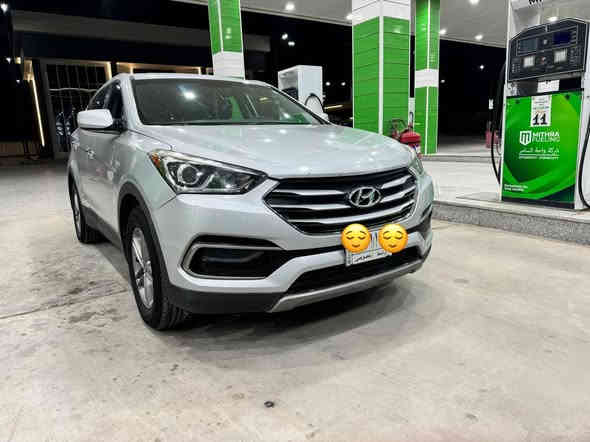 سياره سنتافي موديل 2017 وارد امريكي 5 راكب بيها 3 قطع تبديل رقم واسط الماني ثاني يوم تحويل السياره مال بيت ماشيه 68ميل عنوان السياره واسط مركز المدينه كوت السعر المطلوب 130 للاستفسار الاتصال ع الرقم ***********
