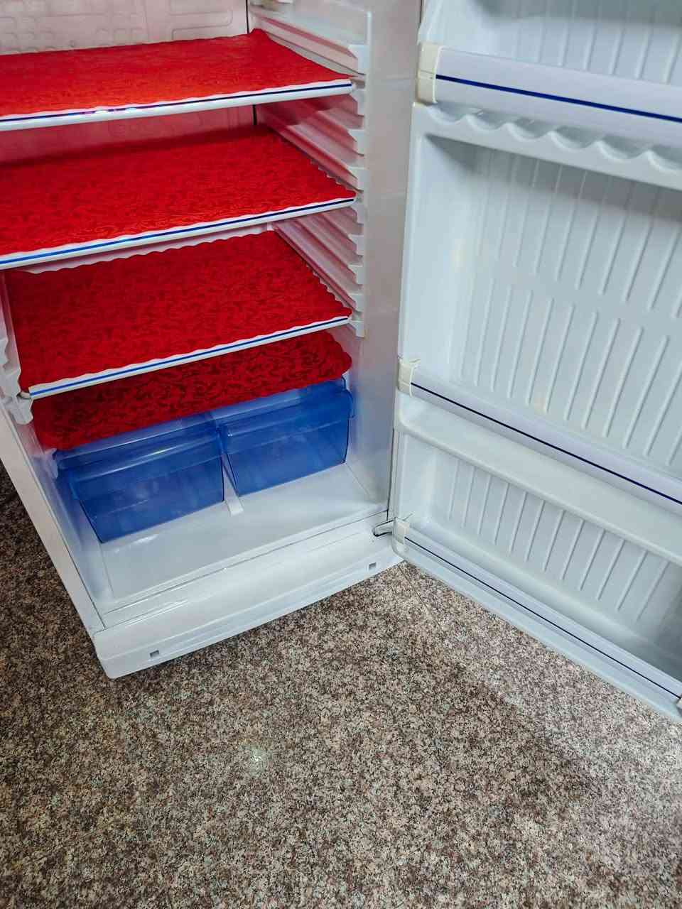 ثلاجة ماركة (كونكورد لبنانية باب اول ) مضلع بواري نحاس فريز خارجي نضام تجميد وبيها جهاز حمايه من الشركة ارقه ثلاجه حجم (14) قدم  تجميد درجة اولئ نضافه 90 بالمية داخل نضيف فول مال بيت ضمان اسبوع شرط التجميد السعر مع  التوصيل  ( 250) داخل بغداد حصرا متوفر توصيل كل مناطق بغدادد


**إذا كنت صاحب هذا الإعلان وتريد حذفه لأي سبب، رجاءا أرسل رسالة إلى الدعم الفني**