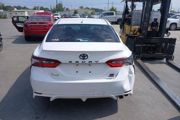 كامري ٢٠٢٢ 
وارد أمريكي  🇺🇸 
مكفوله من عده 
هاي الطخه بأمريكا 
سيارة خير من الله 
مال بيت 🏠 
السعر  (235$) 
وبيه مجال مكلف بالنشر 
اتصل على صاحب السيارة 
***********
