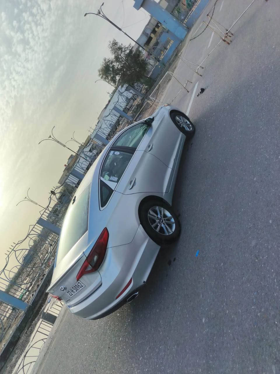 سوناتا 2017 أمريكي رقم أربيل الجديد سنويه جديده ال 31حادثه جاملغ امامي فقط (***********)مكينه وكير كفاله حداده جديده تبريد ثلج السياره جاهزه من كلشي السعر 118وبيهه مجال البصرة, العراق
