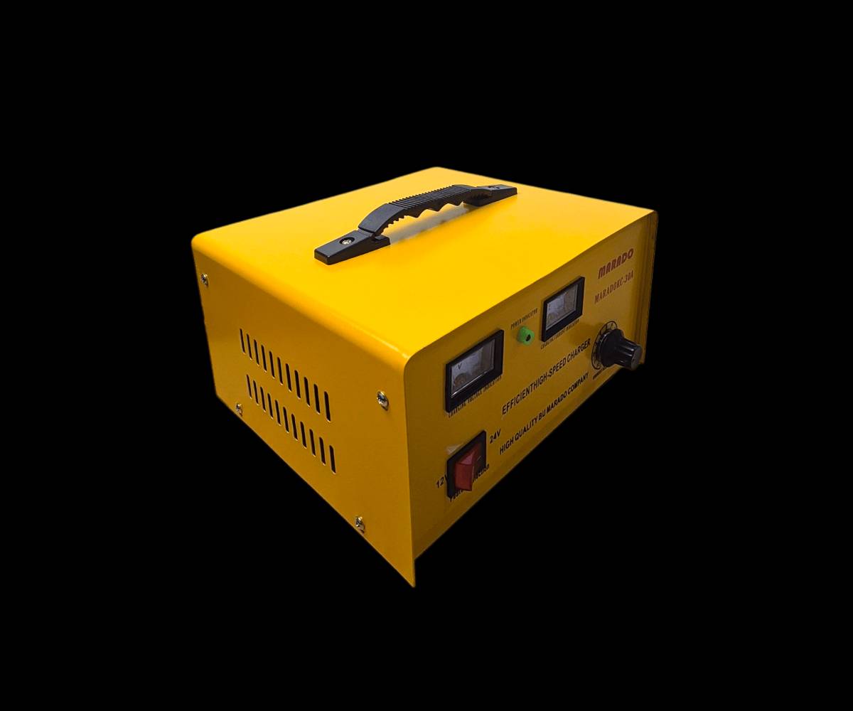 🔋 شاحنة بطاريات جوكر مارادو 30 أمبير

⚡ شحن سريع وقوي لبطاريات 12V و24V

🚗 مثالية للسيارات والشاحنات

🎛 تحكم كامل بشدة التيار

📊 عدّادات لعرض الفولت والأمبير

🛡 حماية كاملة وأمان عالي

💪 خيارك الأفضل للورش والاستخدام المنزلي
هل الشاحن بحالته الأصلية أو مستخدم؟: 
بحالته الأصلية 
شنو السعر اللي تطلبه للشاحن؟: 
40,000 مع خدمة التوصيل 😊 
هل الشاحن يطلب صيانة أو فيه مشكلات؟: 
بل كارتون شركة 
هل توفر خدمة التوصيل خارج منطقتك؟: 
نعم تتوفر خدمة التوصيل لكافة أنحاء العراق 