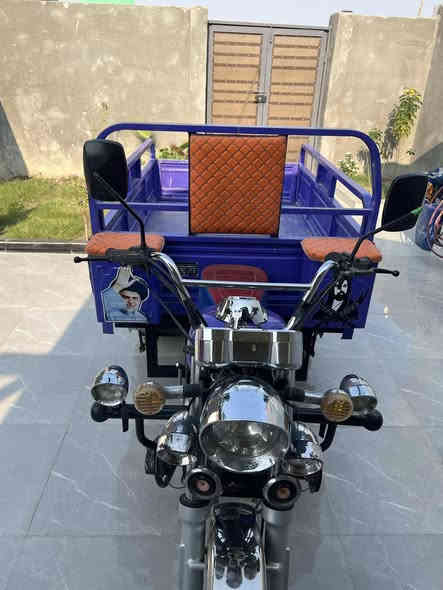 سلام عليكم ستوته البيع رقم وسنويه انكليزي موديل ٢٣ مكفوله سعره مليونين و٨٥٠ مكاني سوك شيوخ ***********
