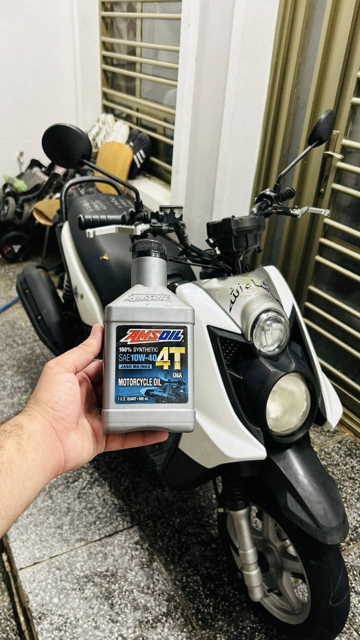 يا الله
السلام عليكم 
 دراجة سكنس جبلي موديل 2015 لون ابيض محرك 150 سيسي دراجة تزويد خارجي خفيف 1.يدات ابريك 2.منكاش أبريك خلفي 3. افلنجة وردة  اوراق موجودة منفيس ملون  +منفيس عادي  دراجة رمبه 
لايك عالي ناصي بكلايت خلفي خلية
اشاير خلية  امامي +خلفي لون ابيض 
محرك كفالة  جيب وياك فيتر وفحص كهربائيات كلشي شغال حتة طوافة مكان بغداد  بياع 
رقم تليفون *********** 
 سعر مليون 250
