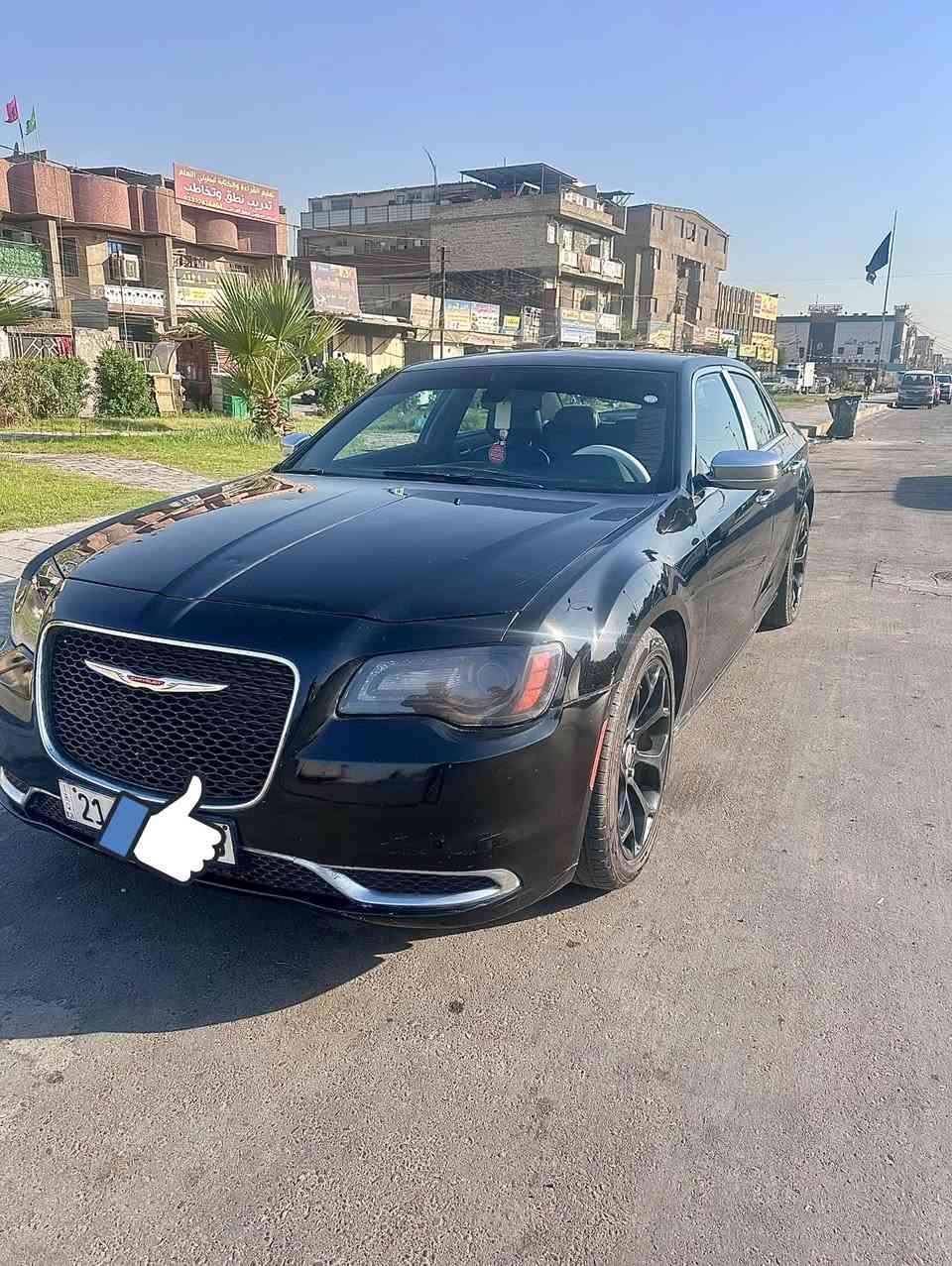 السلام عليكم للبيع
اوباما 2012 وارد كندي لون اسود 
مكينه 3600 تو ويل 
كير مكينه اكسل حداديه تبريد جديده وكفاله 
داخل اسود كشنات جلد وكهرباء
شاشه جبيره 
كير طياره
ويل عشرين بلادي وتخم تاير جديد
سياره بدون نقص استخدام شخصي 
رقم سليمانيه سنويه باسمي شرط التحويل 
مكانهه بغداد 
السعر 145 وبيهه مجال حك الجيه 
الاتصال /***********

