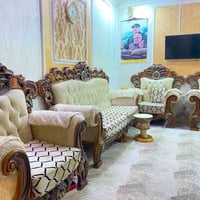 تخم ملكي • ٦ قطع • نظيف