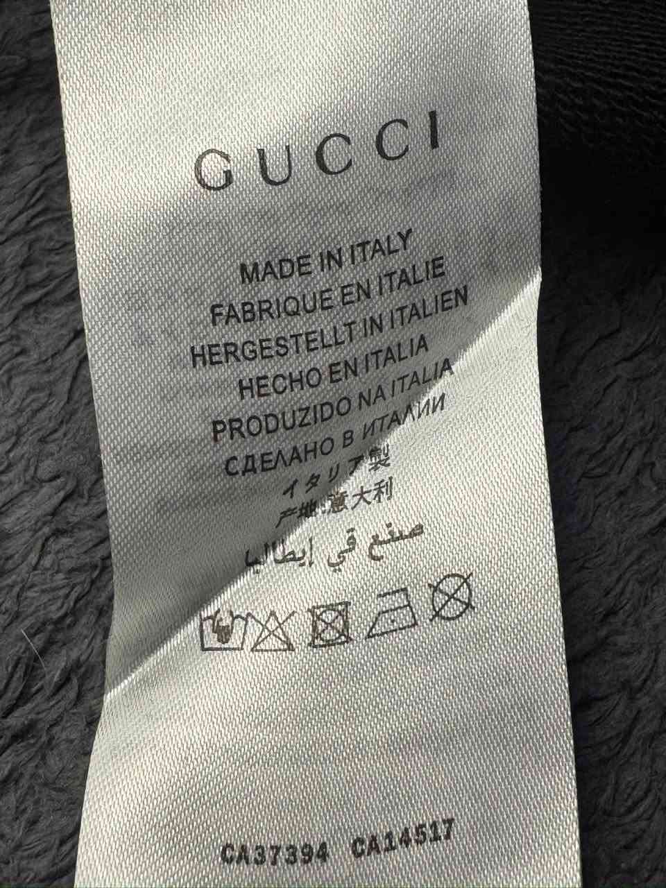 تراك ماركة كوتشي اصلي شرط خامه ثقيله صنع ايطالي يلبس وزن 65 تقريب سعر خاص


**إذا كنت صاحب هذا الإعلان وتريد حذفه لأي سبب، رجاءا أرسل رسالة إلى الدعم الفني**