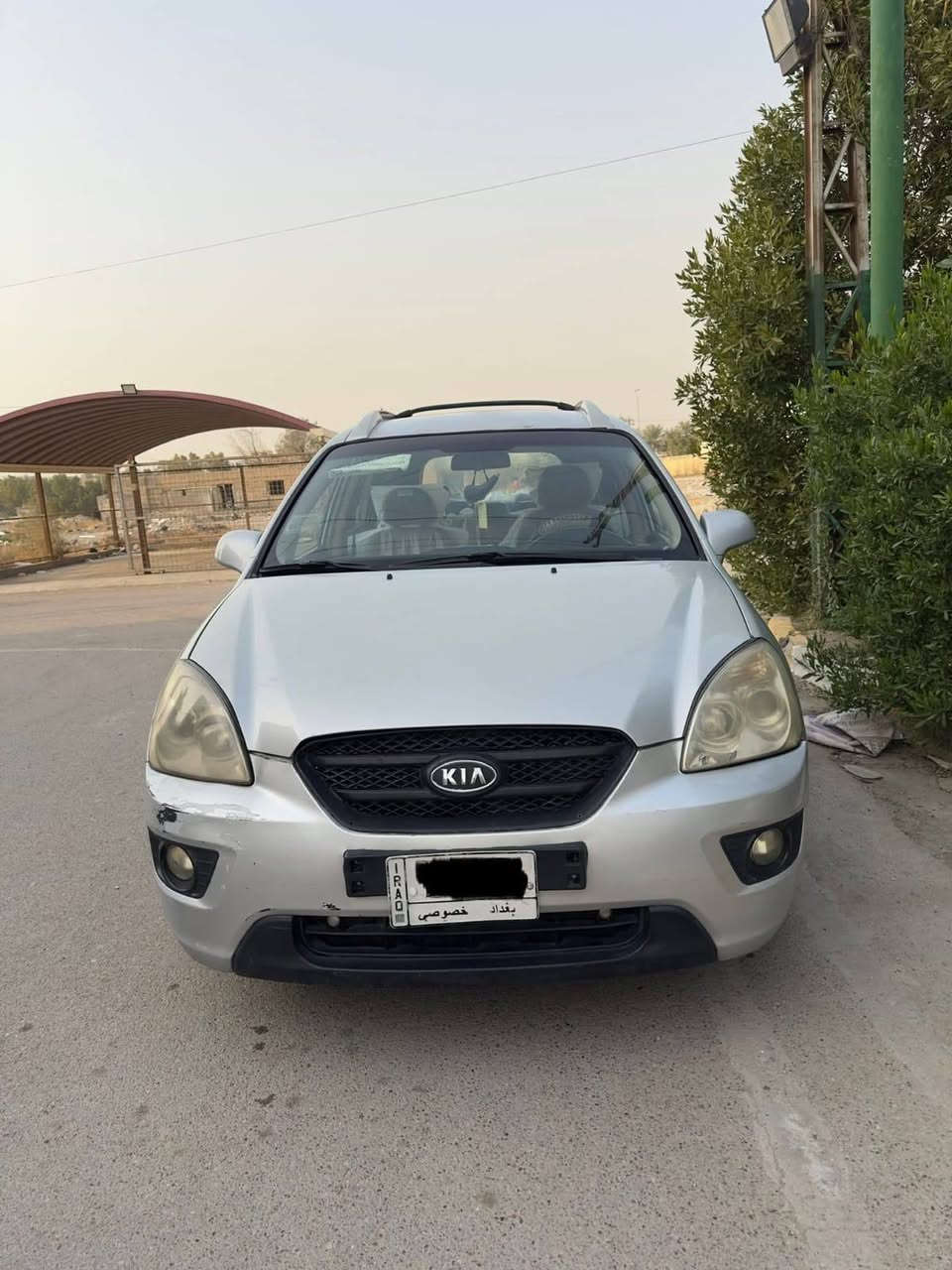السلام عليكم كيا كارنز 7راكب موديل 2008 خليجي بدون ضربه صبغ حزام أثر جراد محرك 2000دوش بدايه تنقيص تبريد ثلج قطعتين رقم  بغداد دولي جديد سياره نظيفه مكان السياره بغداد الحريه السعر 90 وبيه مجال ***********
