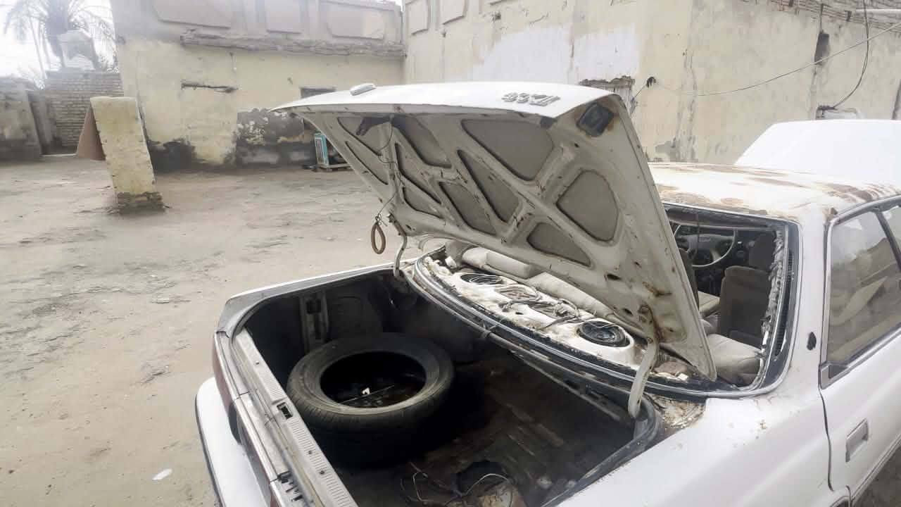سلام عليكم مارك للبيع مكينه ثنين ونص ونجي كير مكينه نضاف سياره شغاله بيها بس العقل واكف سياره متروكه رقمها اسود منفيس ابيع كوم حديد ١٠ وبيها مجال التفيده بيه خير ويدلل مكاني سماوه الخضر رقمي ***********
