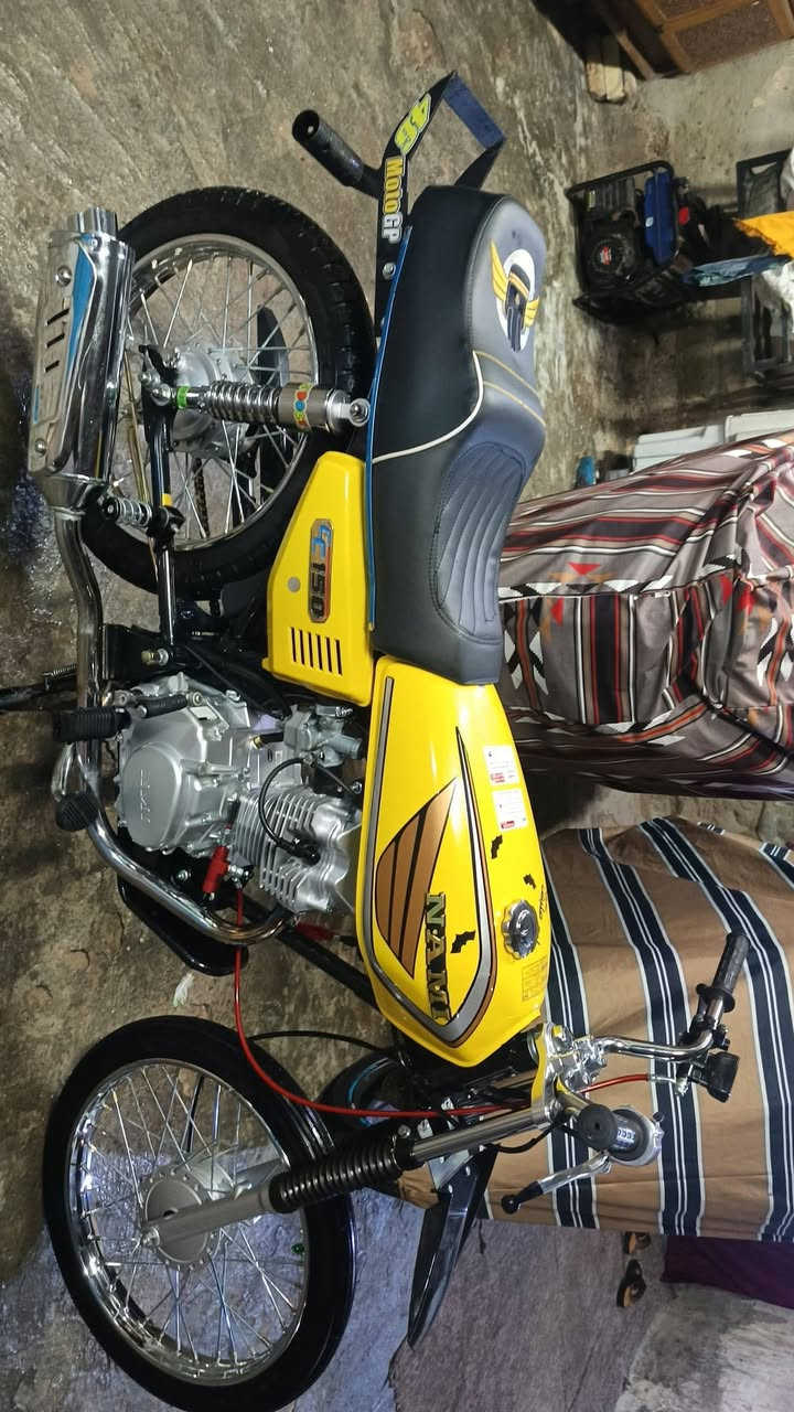 السلام عليكم دراجه للبيع مزوده فول دراجه جديده ما ماشي السعر 950 كله تزويد فول تزويد طلع نار او مراوس***********
