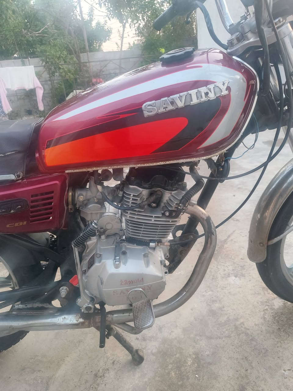 دراجه سيفان للبيع موديل 2019 كامله مكمله اي نقص مابيها كهربائيات كله شغال  سعر 375
عنوان منطقه  الحديد متواجد خاص رقمي ***********
