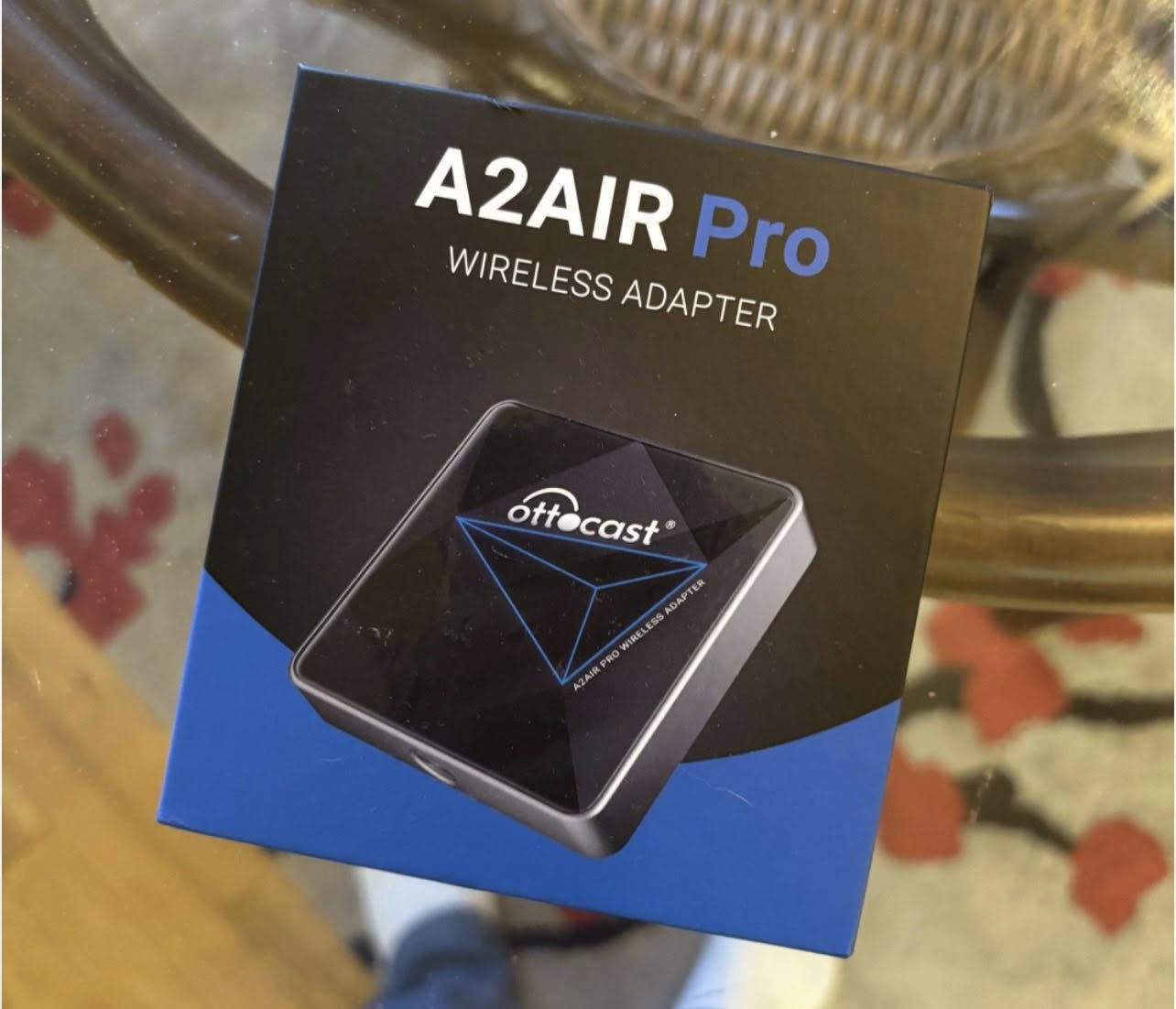 هذا المنتج هو Ottocast A2Air Pro، وهو محول لتحويل نظام Android Auto السلكي في السيارة إلى لاسلكي. 
الميزات: يتيح لك استخدام Android Auto دون الحاجة لتوصيل هاتفك بكابل USB في كل مرة تركب فيها السيارة. 
التوافق: يعمل مع الهواتف التي تعمل بنظام Android 11 أو أعلى، ويتطلب سيارات تحتوي على نظام Android Auto سلكي أصلي. 
الأداء: يستخدم تقنية Wi-Fi بتردد 5.8 جيجاهرتز لنقل البيانات بسرعة، ويحتوي على شريحة ثنائية النواة لتقليل التأخير. 

‼️مزاد بما يرضي الله مايعرف قيمتة لايزاود


**إذا كنت صاحب هذا الإعلان وتريد حذفه لأي سبب، رجاءا أرسل رسالة إلى الدعم الفني**