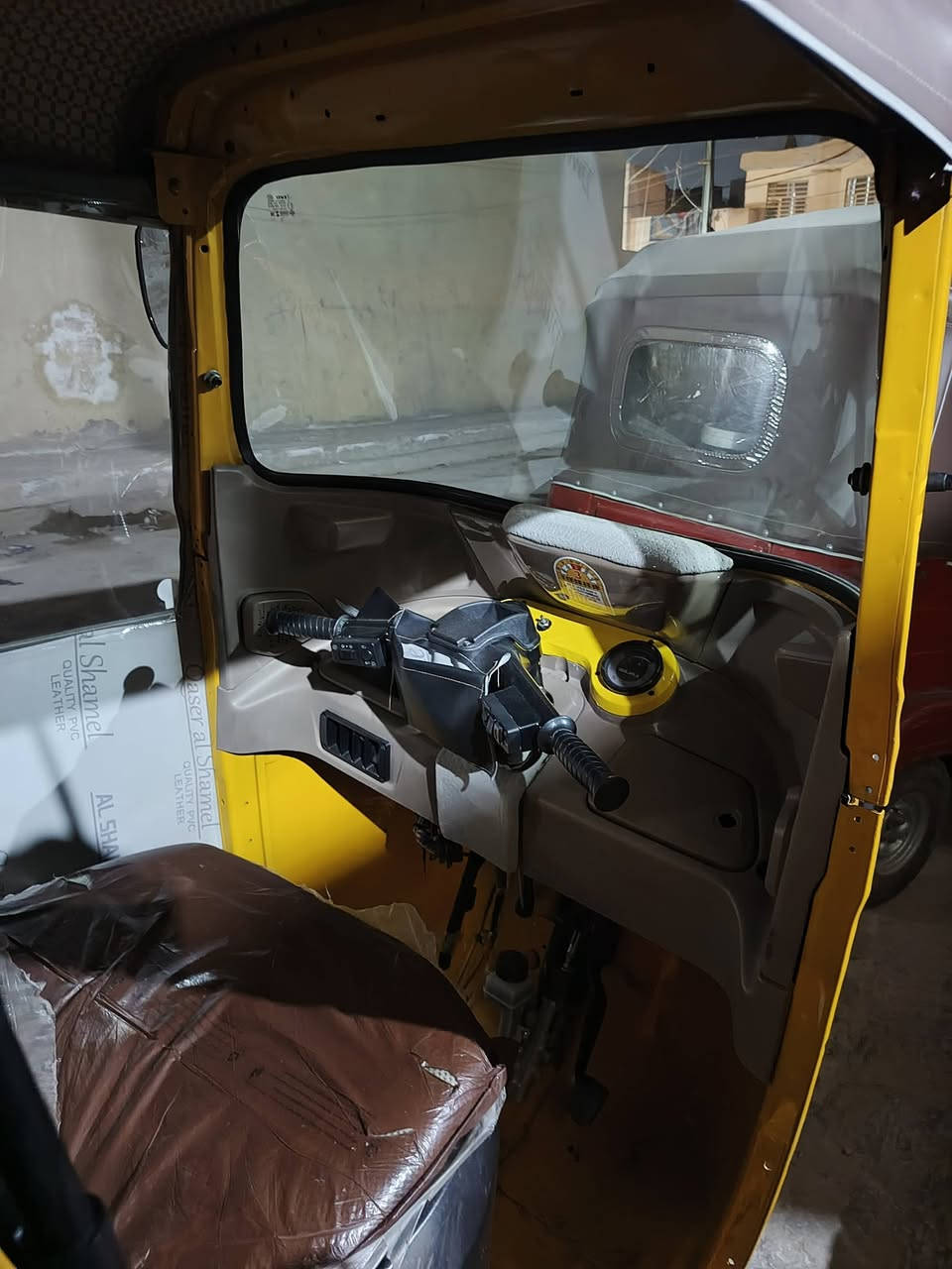 السلام عليكم تكتك ٢٠٢١ شهر التاسع رقم بابل مكينه مبدل بوشه وبستم شغل شركه مكفوله من التنقيص والتبخير بيها ضربه بلغد وبيها طخه بلصفحه معمرات بلادي التكتك معمره من الخياس مكانها بغداد الاورفلي
٧٢٠٠ مال بيع 
***********
