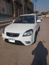 مرخصة ادمن المحترم كيا ريو 2011 حلوه سياره ونضيفه رقم اربيل انكليزي.. ...