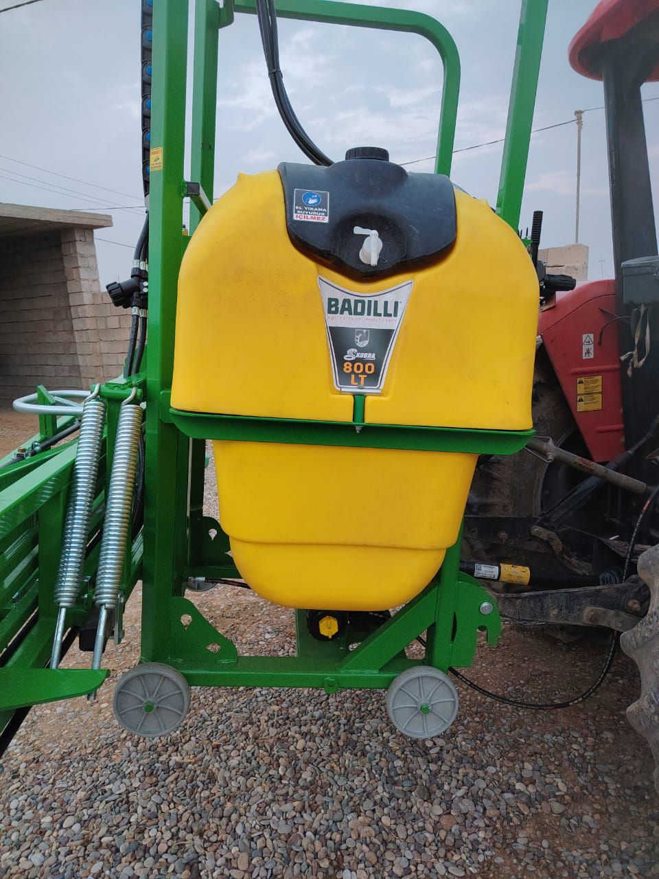 يوجد!! للأجره!!هولدر ابو ال 800 هايدرو اسعار تنافسيه والگاز عليه
وين مايكون الرشاش اجيك رقم الهاتف ***********
