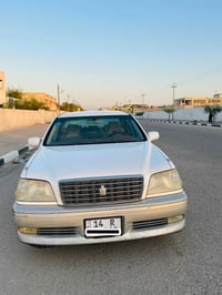 تويوتا كراون • ٢٠٠٠ • البصرة