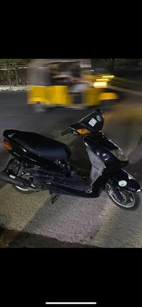 دراجه سكنس نثيه للبيع كلشي شغال بيها كهربائيات كامله السعر ٥٠٠ وبيها م...