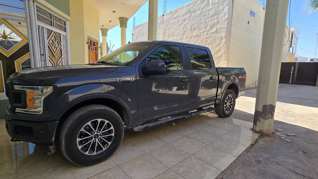 لمعرفة السعر اكتب كلمة (تم) بالتعليق يجيك السعر خاص💐

فورد f150  2020 
محرك 5000 / 10نمر 
مواصفات عادية  ماشية 117m 
كفالة كير محرك تحويل 
الضرر: سرقة جامرلغ ايمن وبنيد 
الجامرلغ الايسر معير بلادي 
الباب الخلفي بيهة صبغ قليل جداً

مكان السيارة ديالى

***********☎️
