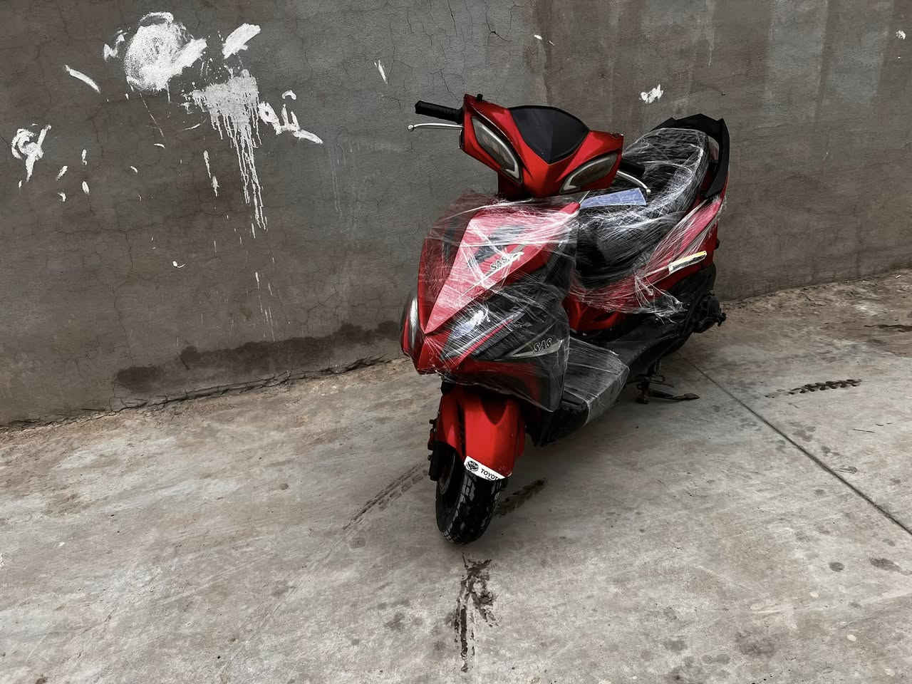 للبيع سكنس ياباني سلف و كهربائيات كلها شغالة بلشرط تجي تفحص بنفسك و تشوف ما ناقصة شي السعر 350 كركوك يم كراج بغداد ***********
