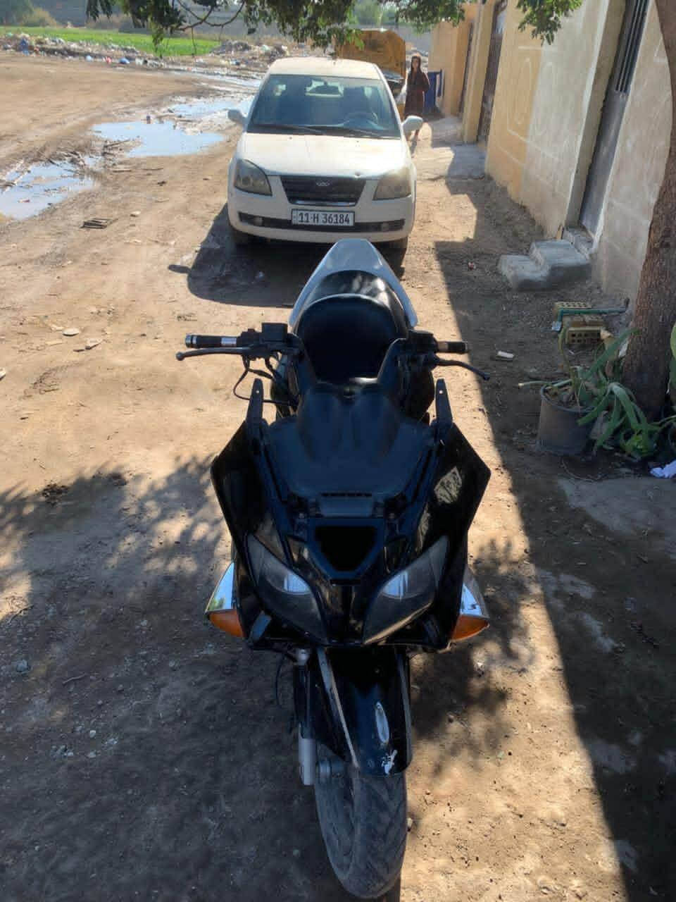 سلام عليكم عندي فورزه ٠٦دراجه نضيفه ريده ٦٠٠‏‪***********‬‏
