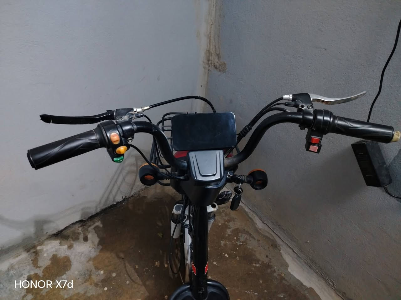 البيع درجة شحن على فحص 250 بي مجال ليريد يتصل على هاذة رقم *********** مكان شهربان
