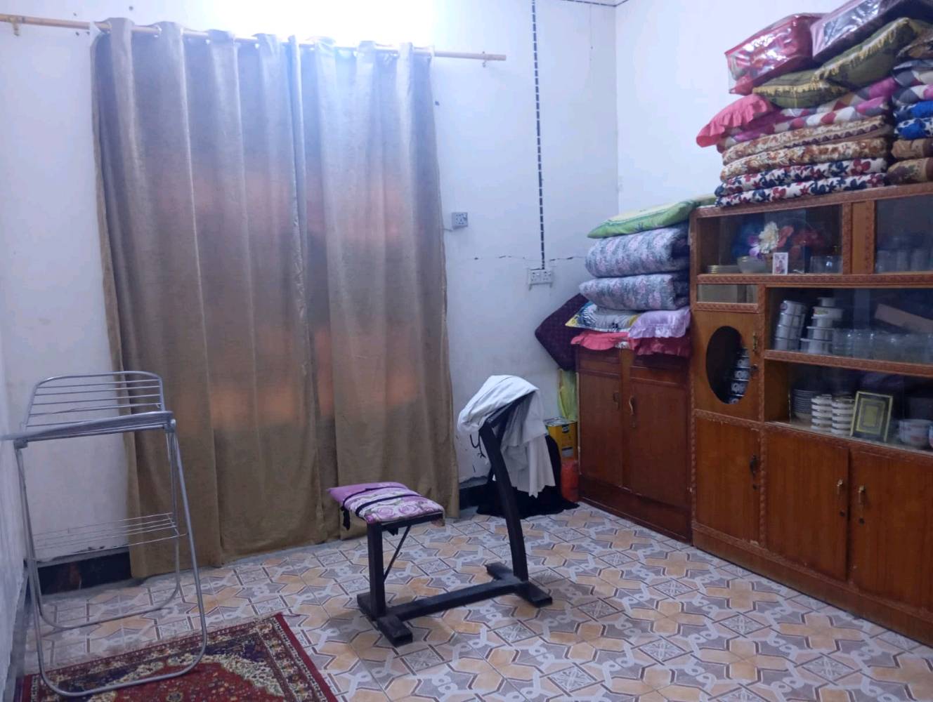 بيت زراعي مساحه ٣٠٠متر سوق شيوخ منطقة منافية رقم الاستفسار ***********