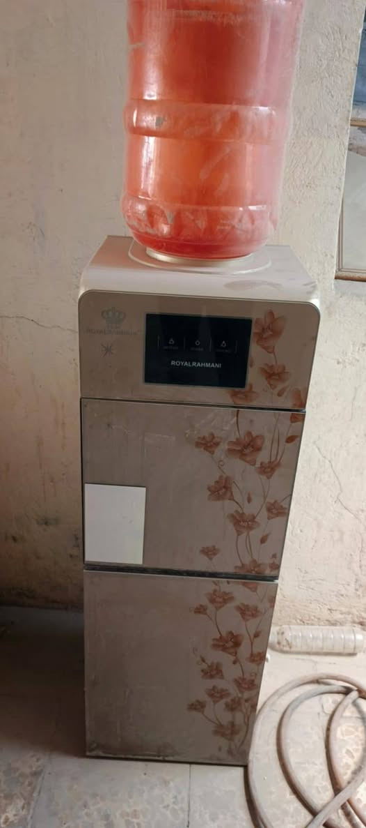 للبيع للبيع ...
اتصل او مراسلة على واتساب لمعرفة التفاصيل
***********
كبنكات المحل عدد ٢
 رفوف حديد عدد٦  2*2
رف خشب عدد ٢ 
عارضة حائط او شباك على شكل تعليق 
ميز الامنيوم 
براد ماء مع قنينة ماء
مبردة بلاستك ثلاث سرعات 
قنفة نفرين
