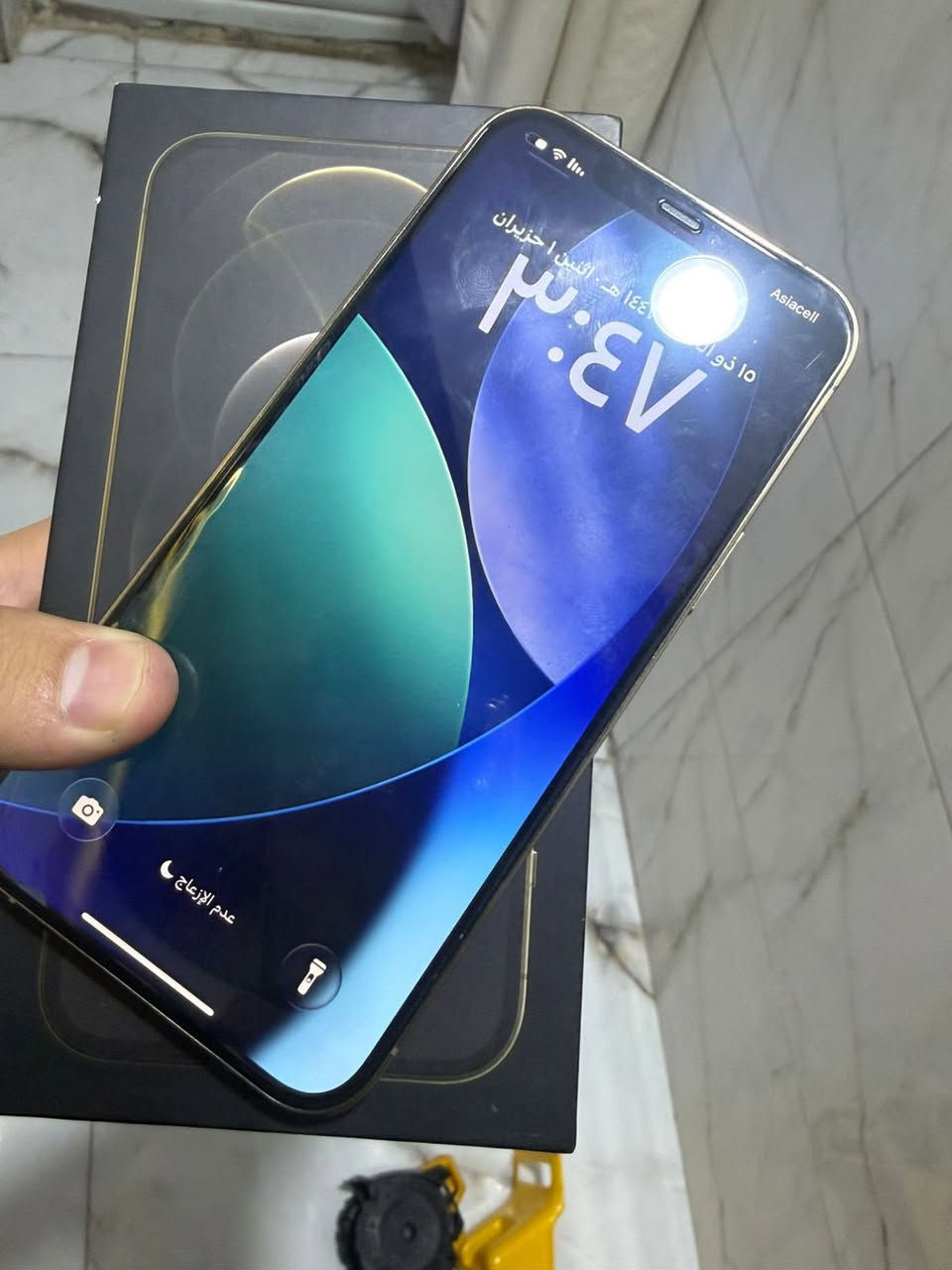 السلام عليكم 12 pro max عربي شرق اوسط مشتري اول ما نزل باتري 73 السماعات الجوه ما يشتغلن بس الفوك الباقي كفاله عامه جهاز بلادي كلش على وضع الشركة كلشي ممبدل بي السعر 400 مكان بصره تواصل خاص متوفر


**إذا كنت صاحب هذا الإعلان وتريد حذفه لأي سبب، رجاءا أرسل رسالة إلى الدعم الفني**