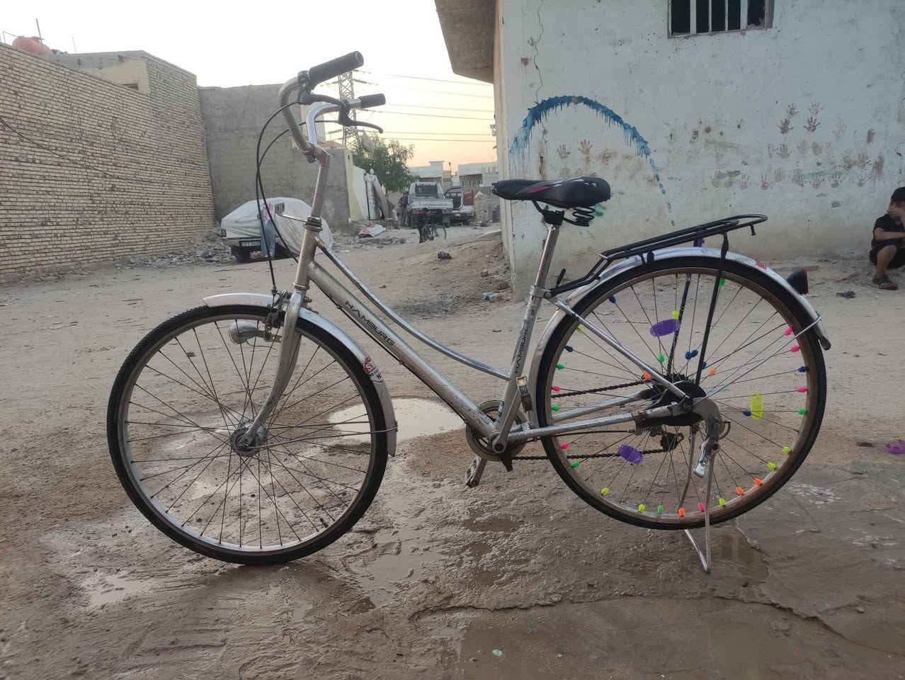 السلام عليكم باسكل للبيع السعر 75 وبي مجال اللون سلفري الحجم 27 النجف, العراق


**إذا كنت صاحب هذا الإعلان وتريد حذفه لأي سبب، رجاءا أرسل رسالة إلى الدعم الفني**