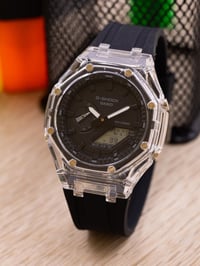 فقط ب 25 الف مع التوصيل لباب المنزل  اربعة ازرار شغالة ضوء ومنبه  للتو...