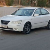 سوناته رقم بغداد بيها صبغ شيء بسيط كلش بلجاملغ الخلفي بدون حادث موديل,...
