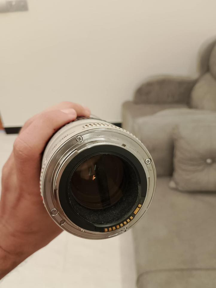 70-200 كانون بسعر 325 واتساب ***********
