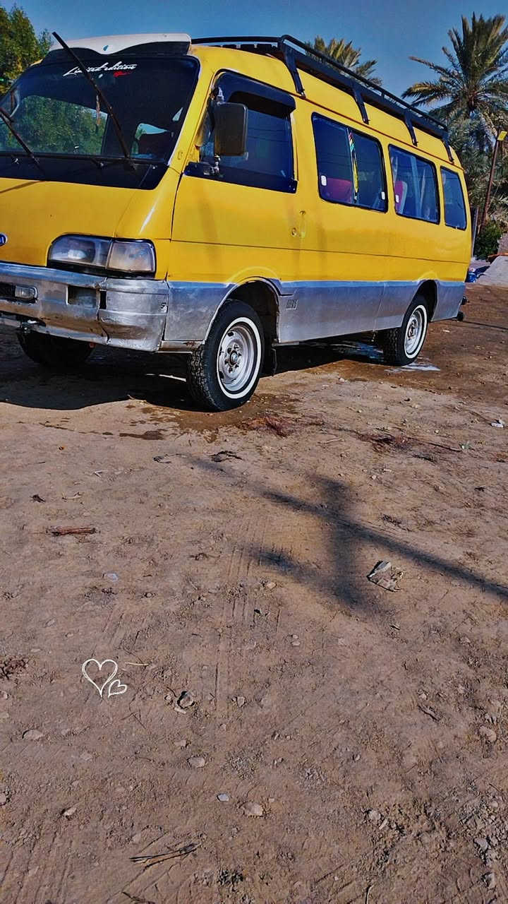 السلام عليكم كيا اسيا مديل٩٣ رقم ألماني  مكينه وكير واكسن كفاله تخم تاير جديد عينه وصينيه جديده بور مشط حصيره السياره نضيفه هيه مرور صفر مامطلوبه ربع واي طلب وراي خط وبحث بيهة موجد مكان السياره الديوانيه شارع الإسكان 
السعر ٤٠وبيهة مجال السنويه نافذه ٢٠٢٤/٧/٢٤ سنويه عضم عاج تريد مداور تريد وكاله 
الرقم ***********
