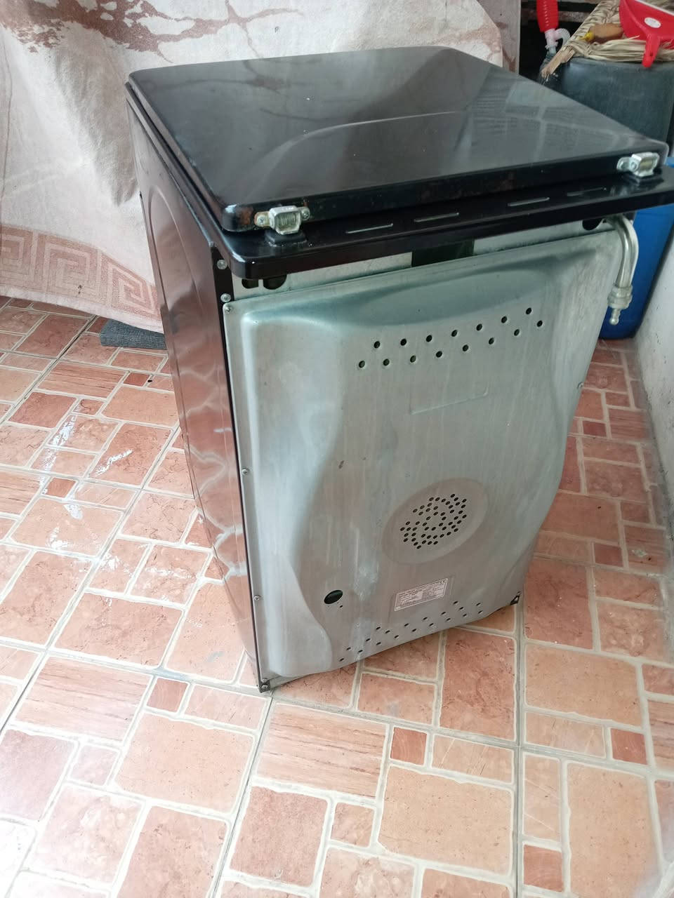 طباخ شغال نضيف حيل سعره ٨٠ الفرن يشتغل


**إذا كنت صاحب هذا الإعلان وتريد حذفه لأي سبب، رجاءا أرسل رسالة إلى الدعم الفني**