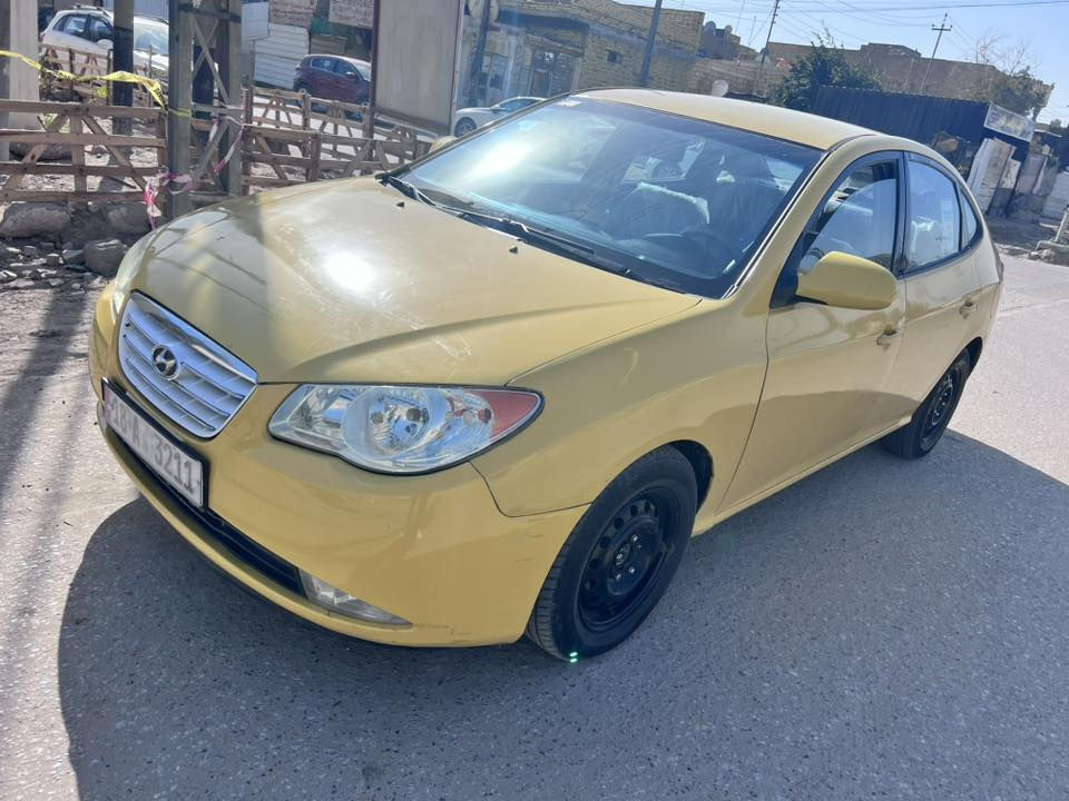 سلام عليكم 
الانترا صابونه 2010 امريكي حادث جاملغ وبنيد بدون دواخل تبديل قطعه وحده بس الجاملغ والبنيد مصلح نفسه مكينه 2000حاويه رقم بابل نكليزي مصفره هيئه ومرور 
للمراوس فقط ب الانترا مضلع تكسي 13.12.11/
للاستفسار ***********العنوان ناصريه /غراف
